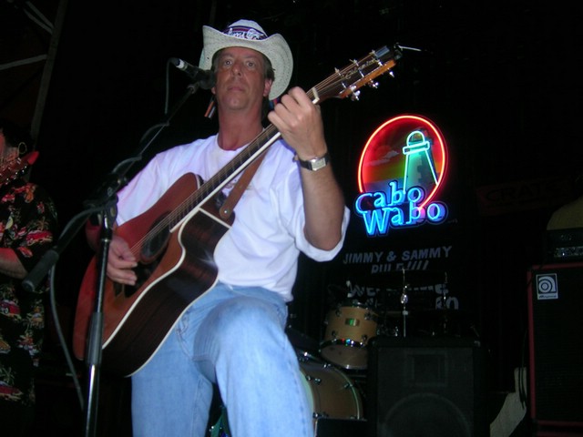 phcruise20054810.jpg